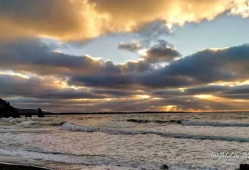 فندق The Old Cable Historic House