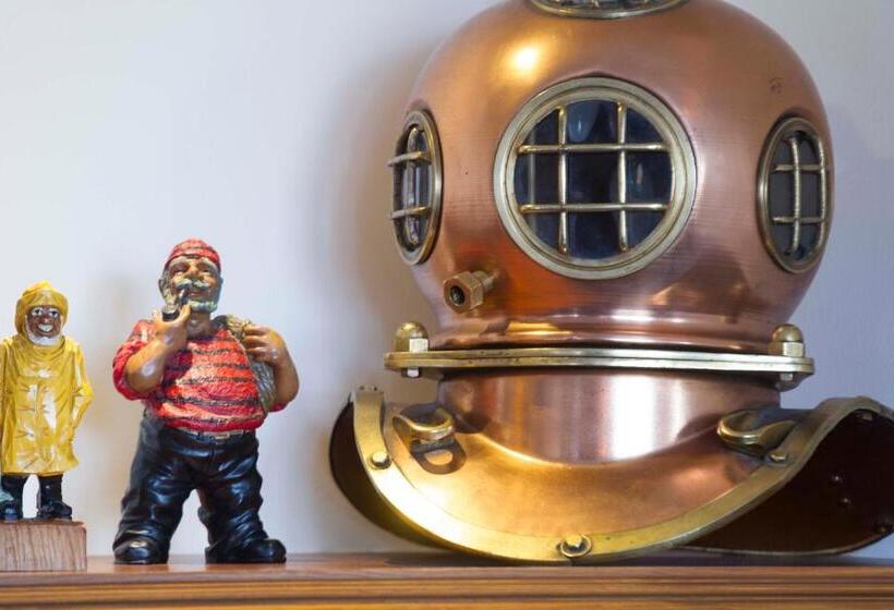 ホテル The Ship Inn