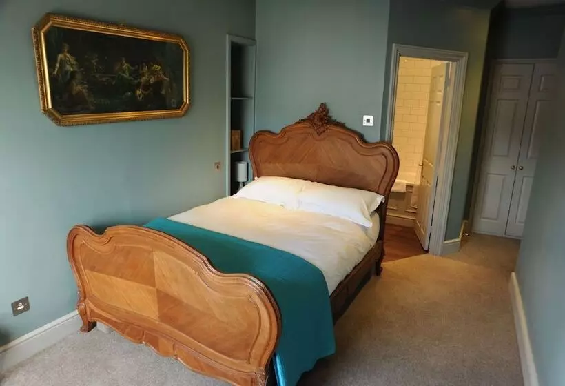 Отель The Tunbridge Wells