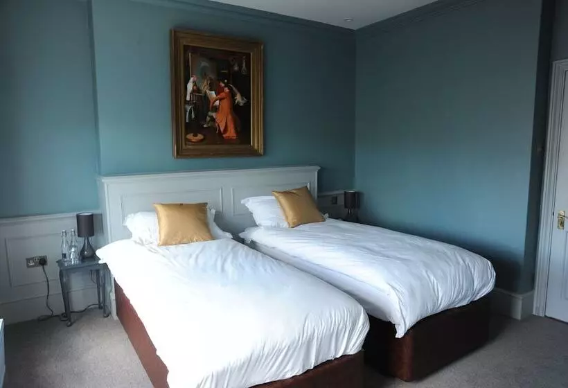 Отель The Tunbridge Wells