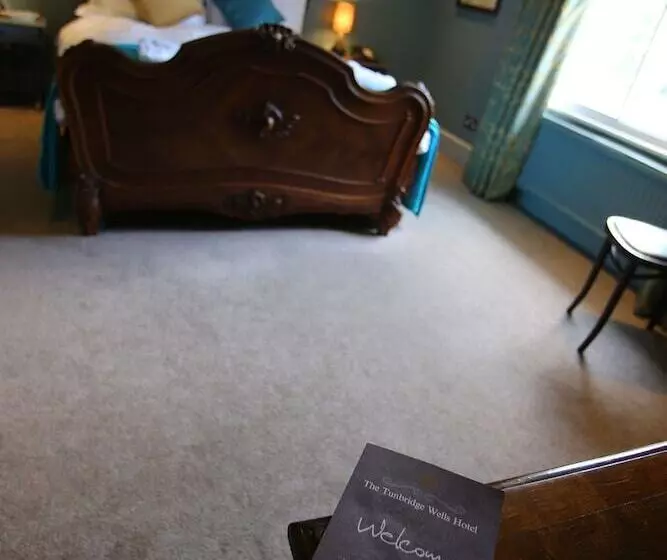 Отель The Tunbridge Wells