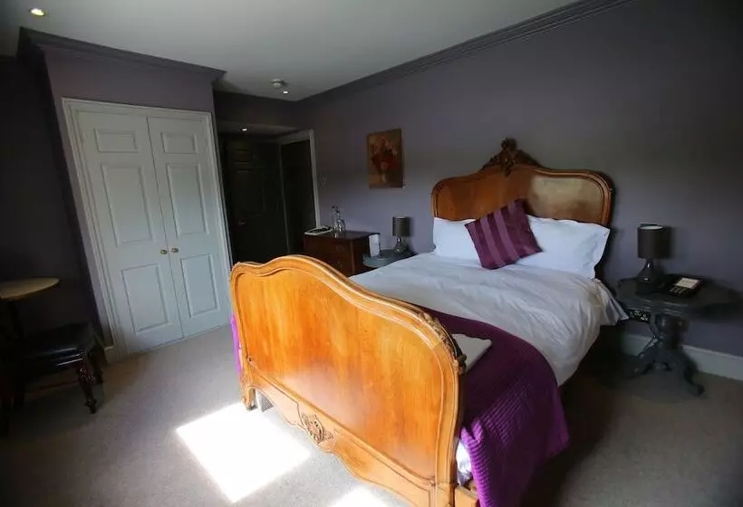 Отель The Tunbridge Wells