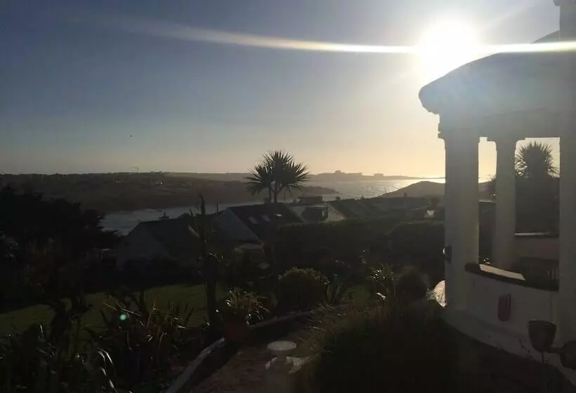 בית מלון כפרי The Whipsiderry