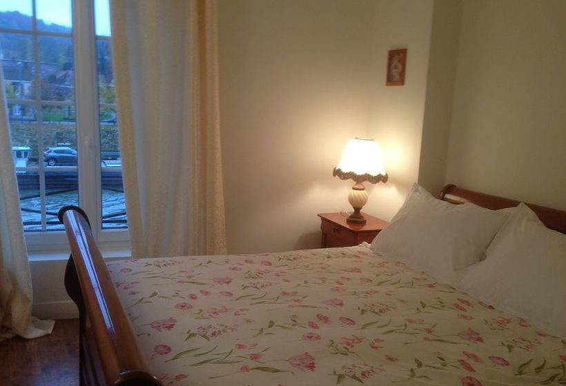 فندق Top' Meubles Locations