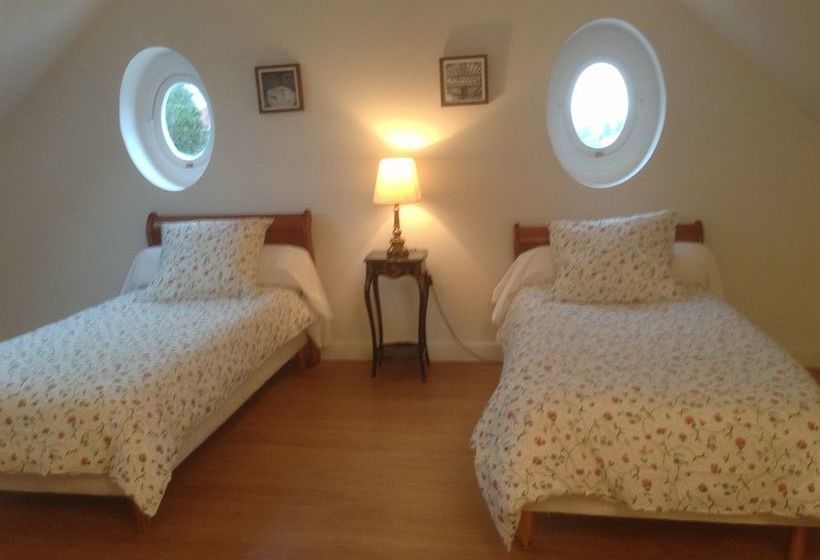 فندق Top' Meubles Locations