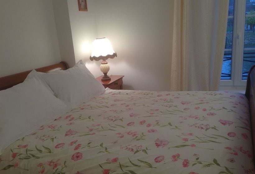 فندق Top' Meubles Locations