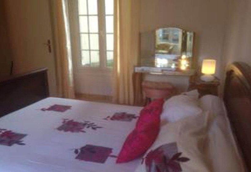 فندق Top' Meubles Locations