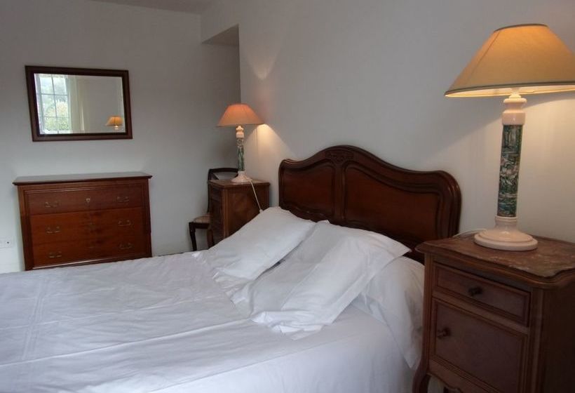 فندق Top' Meubles Locations