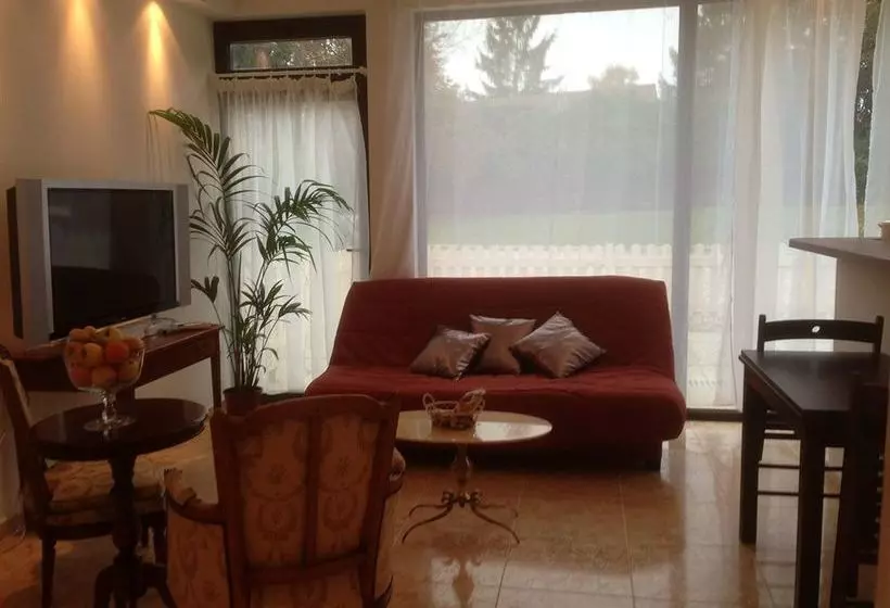 호텔 Top' Meubles Locations