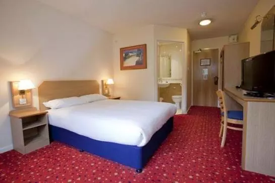 Отель Travelodge Fleet