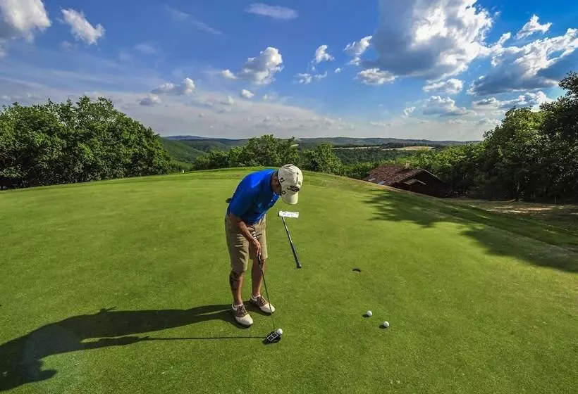 اقامتگاه Résidence Souillac Golf & Country Club