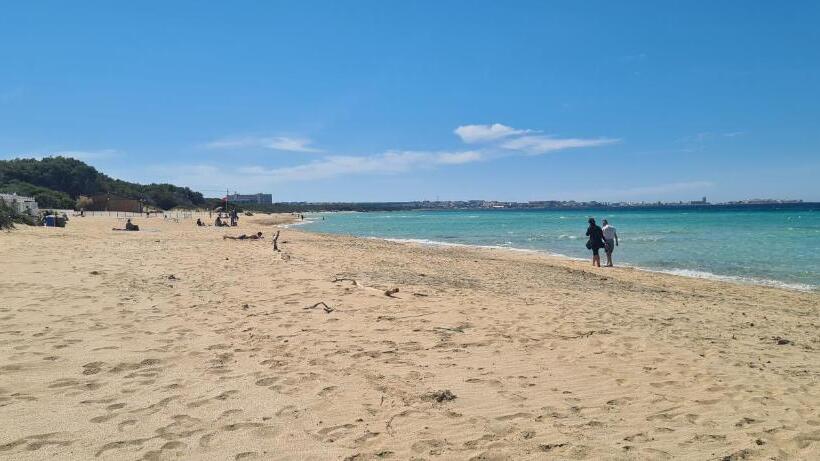 住宿加早餐  Home 105 Salento