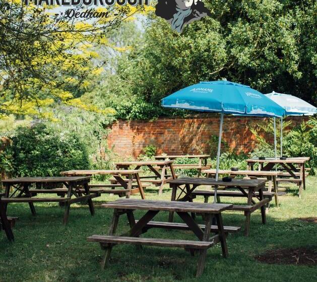 민박 The Marlborough Dedham