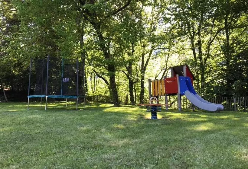 Hotelli Maison D Hoursentut