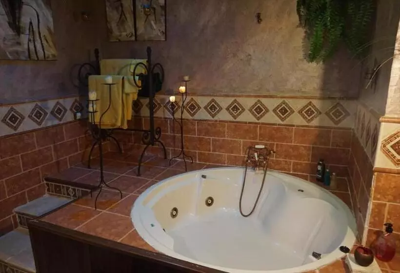 Majatalo Lantica Roccia