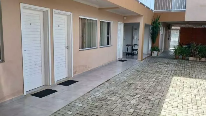 Majatalo Pousada Casa Amarela Brisa Parque