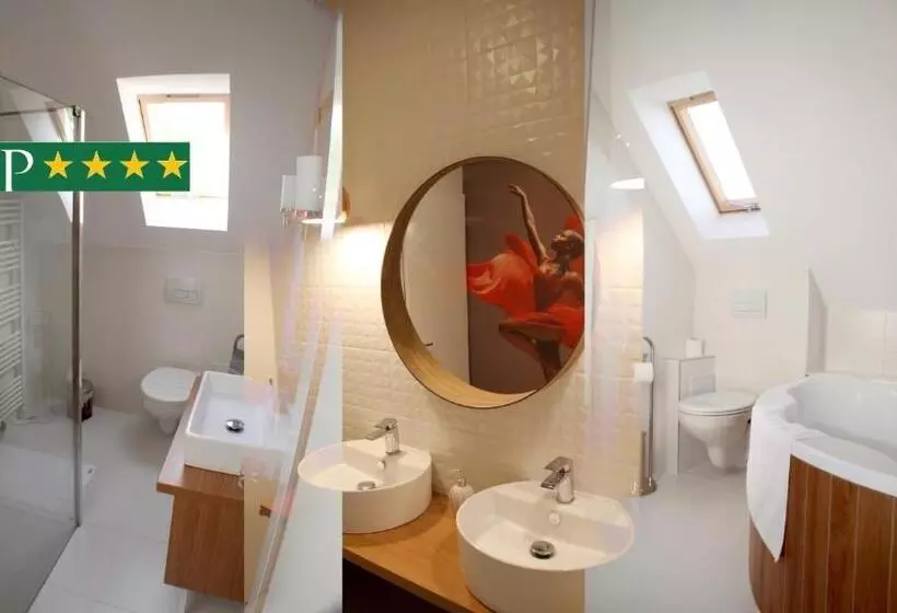 Aamiaismajoitus (B&B) Hévíz Springs   Kehidakustány