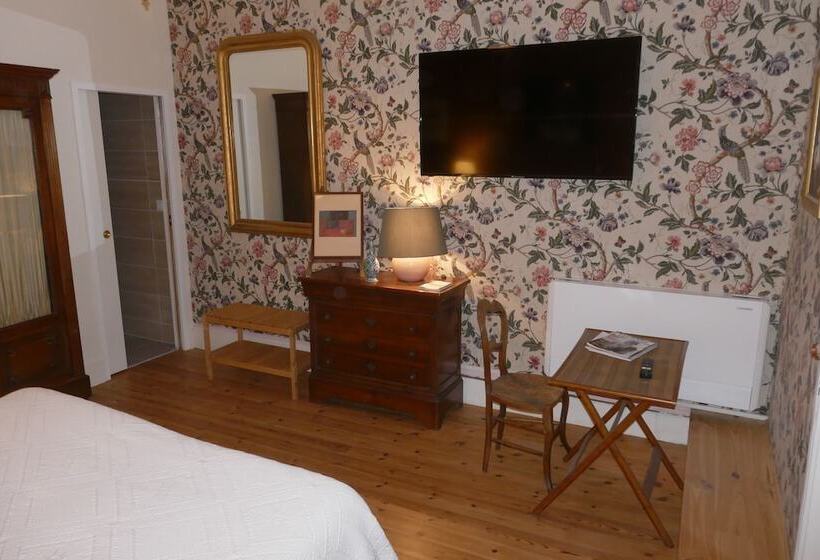 فندق Chateau De Coubloust