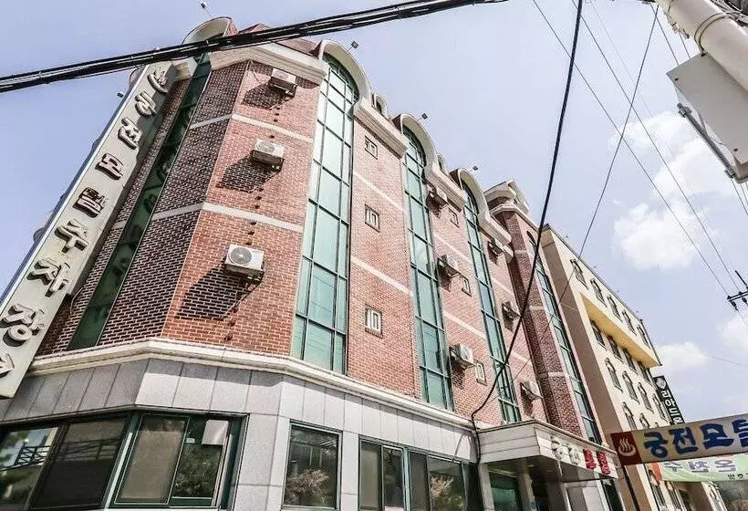 Hotelli Chungju Goungjeon