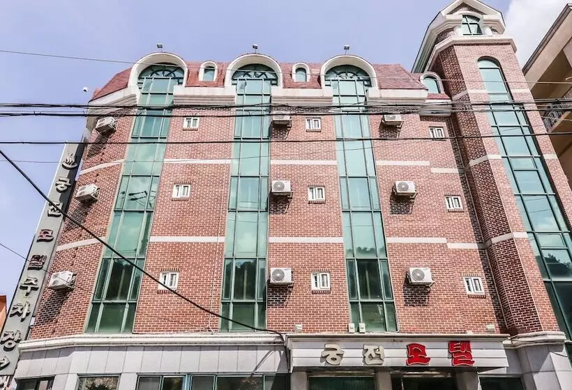 Hotelli Chungju Goungjeon