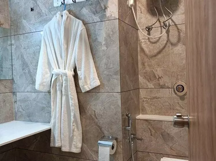 Hotel Fun Regency