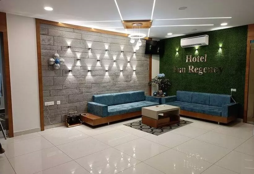 Hotel Fun Regency