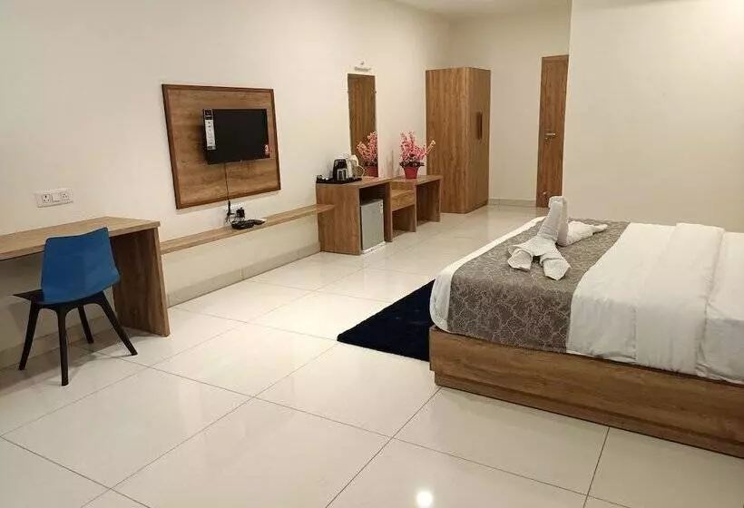 Hotel Fun Regency