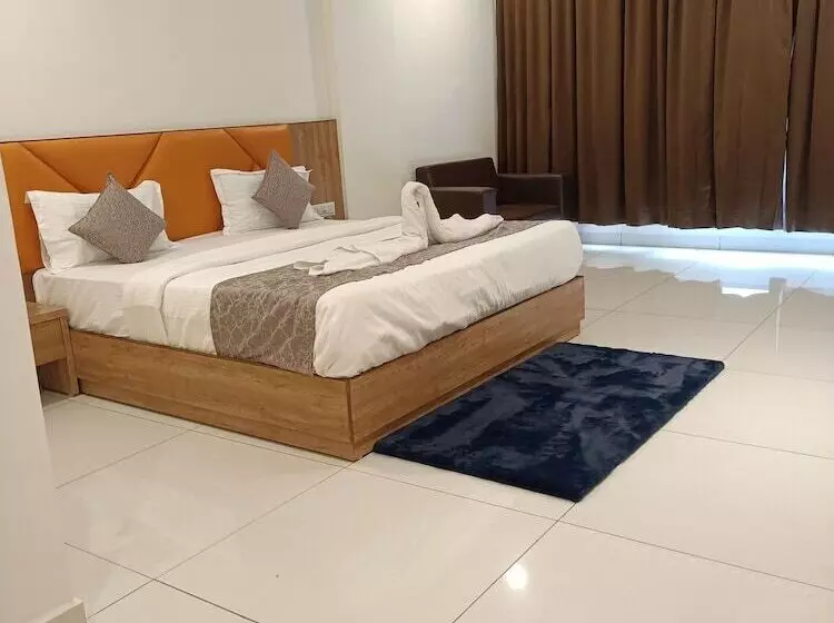 Hotel Fun Regency
