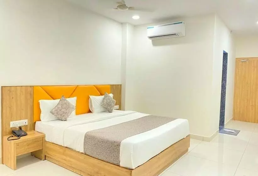 Hotel Fun Regency