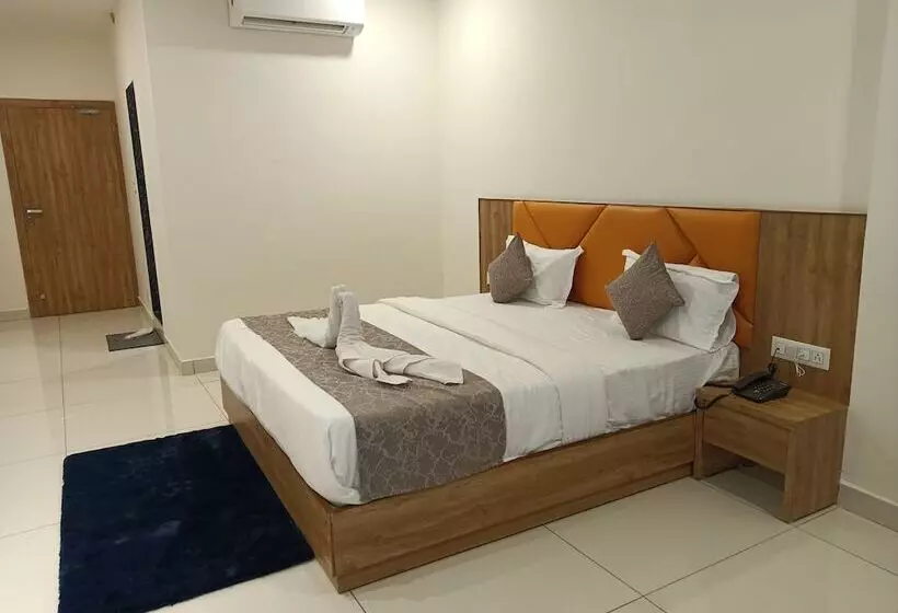 Hotel Fun Regency