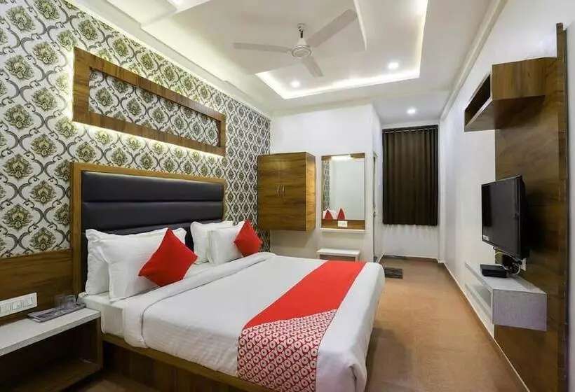 Hotel Fun Regency