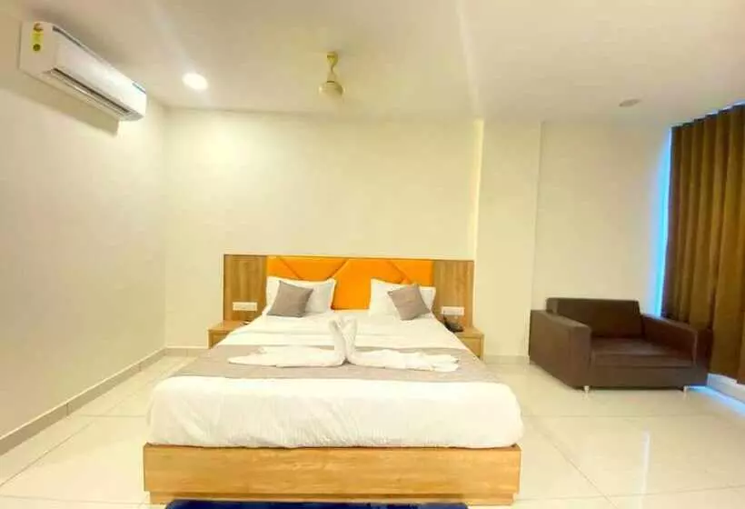 Hotel Fun Regency