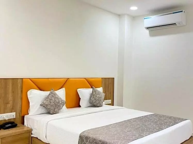 Hotel Fun Regency