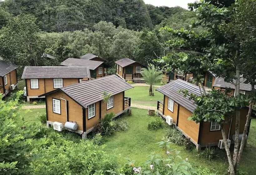 Hotelli Gota Village Resort