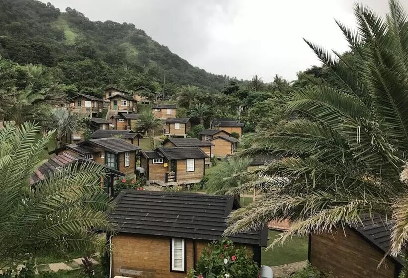 Hotelli Gota Village Resort