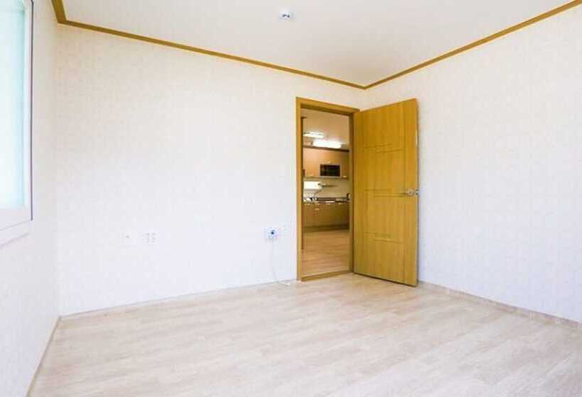 Hotel Hoengseong Mokkoji Pension