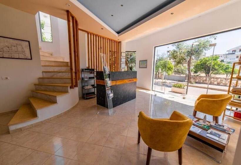 בית מלון כפרי Nebo