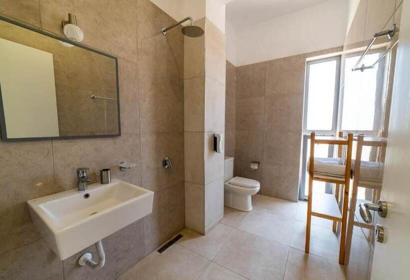 בית מלון כפרי Nebo