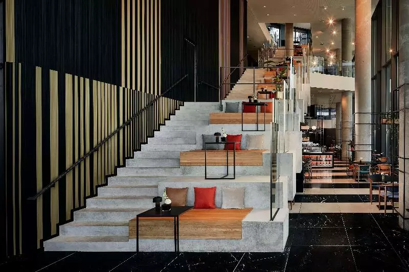 Hotelli NH Collection Frankfurt Spin Tower