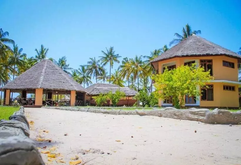 Hotelli Saadani Park