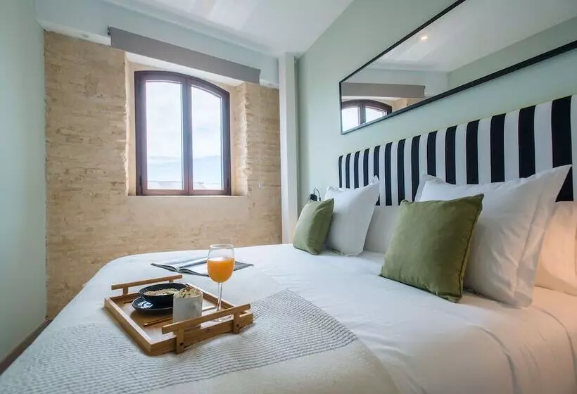 Sercotel Sevilla Guadalquivir Suites