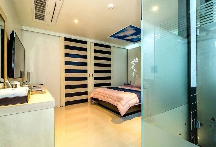 Gyorae Drive In Motel