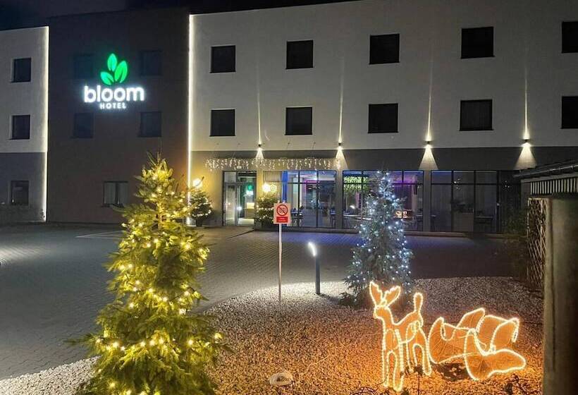 Bloom Hotel Airport Okęcie