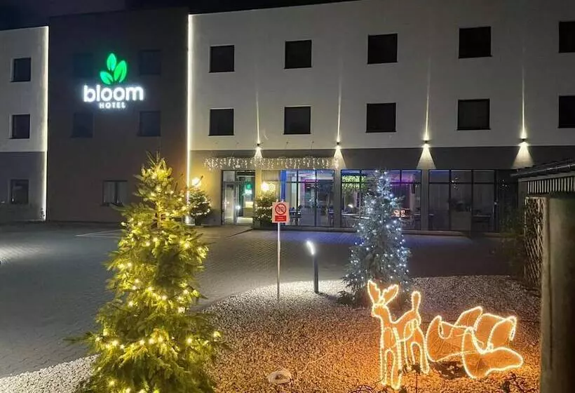 Bloom Hotel Airport Okęcie