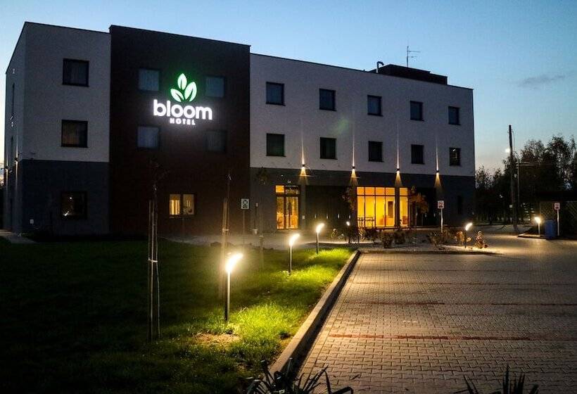Bloom Hotel Airport Okęcie
