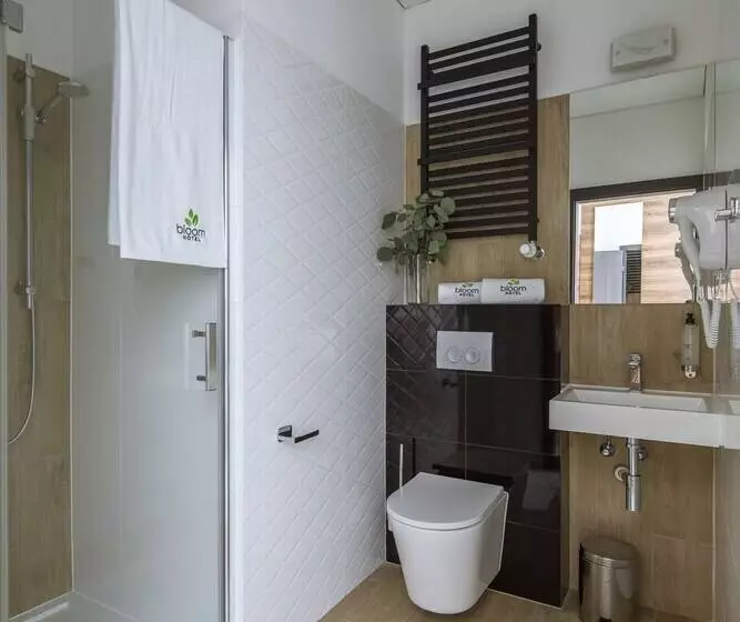 Bloom Hotel Airport Okęcie