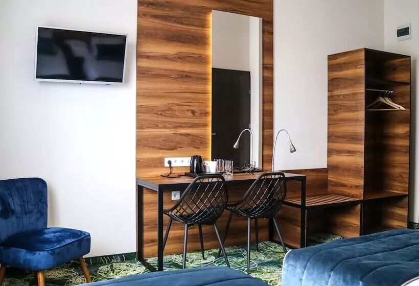 Bloom Hotel Airport Okęcie