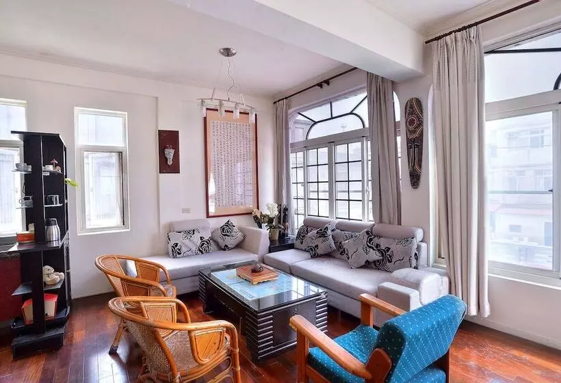 هتل Ding Ding B & B