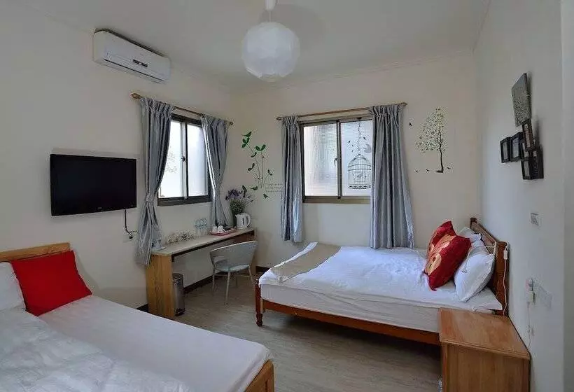 هتل Ding Ding B & B