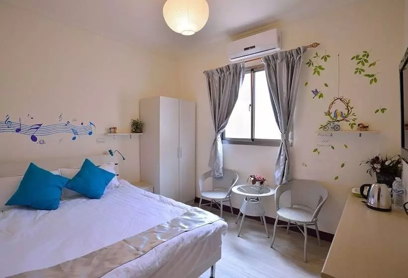 هتل Ding Ding B & B